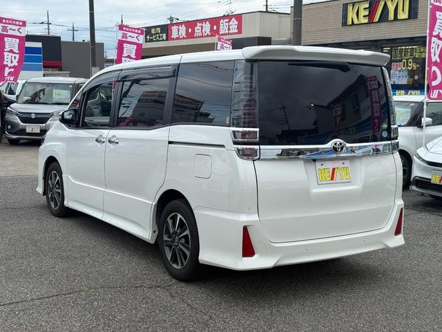 TOYOTA VOXY ZS KIRAMEKI II