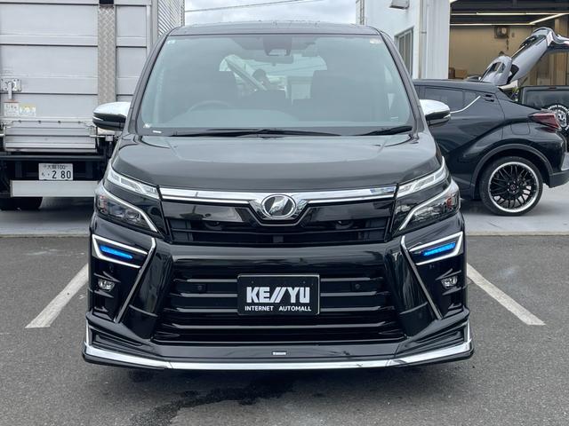 TOYOTA VOXY ZS KIRAMEKI II