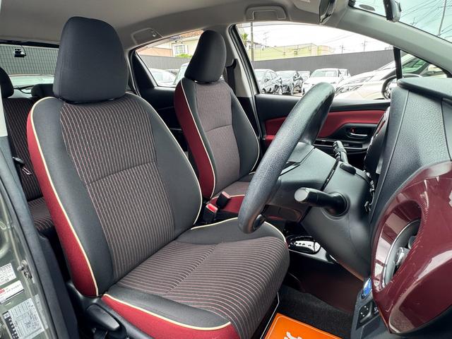 TOYOTA VITZ HYBRID JEWELA