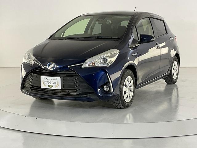TOYOTA VITZ HYBRID F SAFETY EDITION III