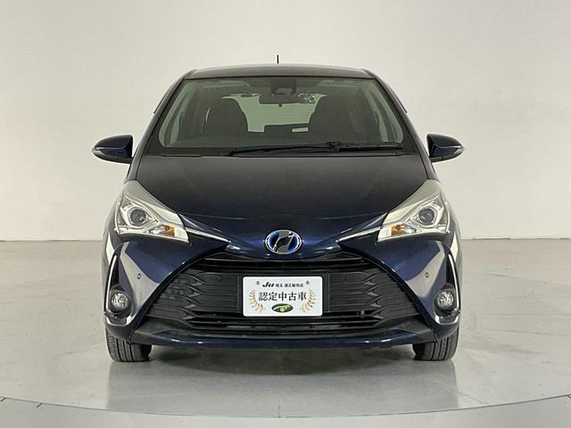 TOYOTA VITZ HYBRID F SAFETY EDITION III