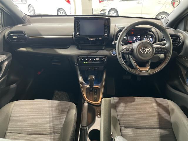 TOYOTA YARIS HYBRID Z
