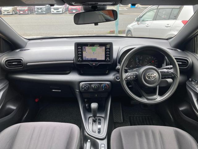 TOYOTA YARIS X