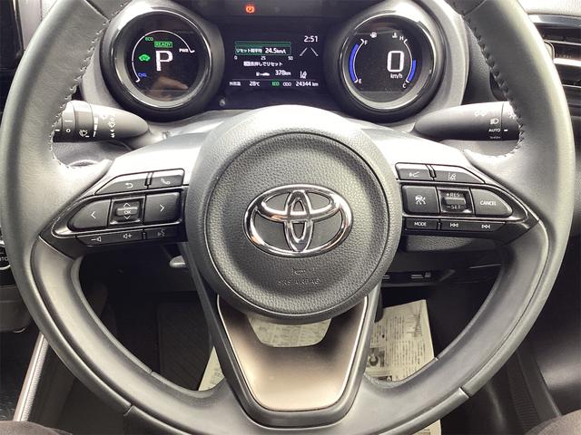 TOYOTA YARIS HYBRID Z