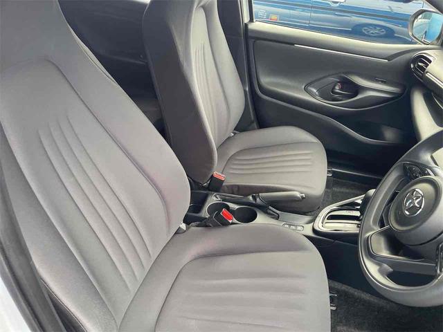 TOYOTA YARIS HYBRID G
