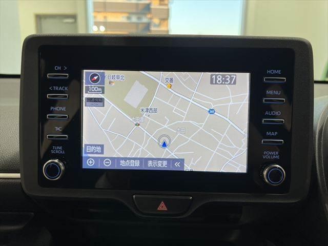 TOYOTA YARIS X
