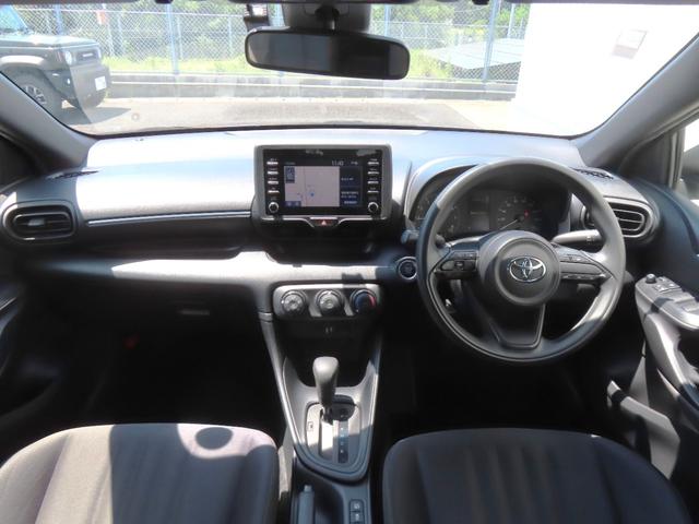 TOYOTA YARIS X