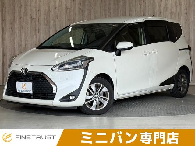 TOYOTA SIENTA G CUERO