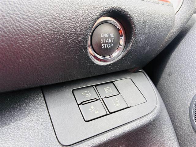 TOYOTA SIENTA G CUERO