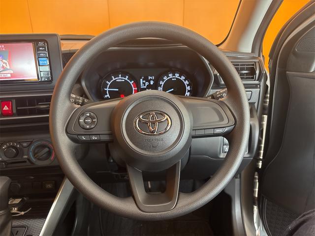 TOYOTA RAIZE X