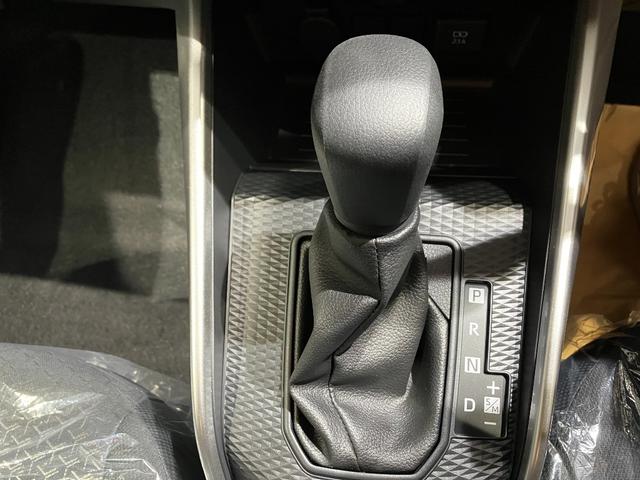 TOYOTA RAIZE X