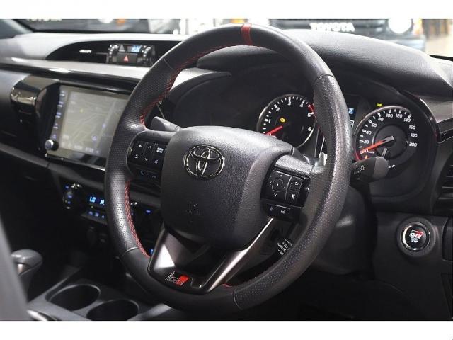 TOYOTA HILUX Z GR SPORT