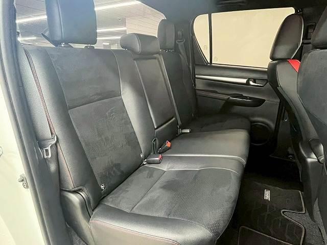 TOYOTA HILUX Z GR SPORT