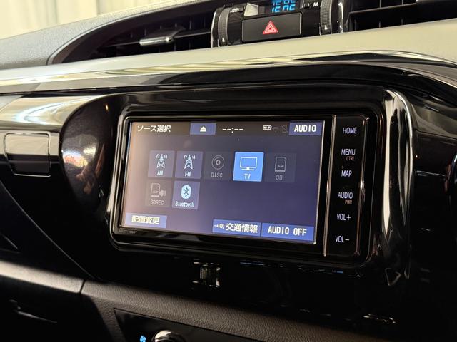 TOYOTA HILUX Z