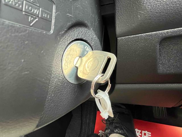 NISSAN MARCH S