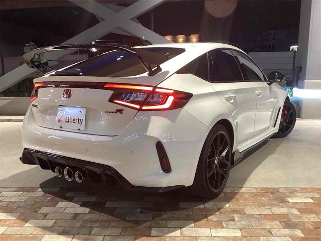 HONDA CIVIC TYPE R