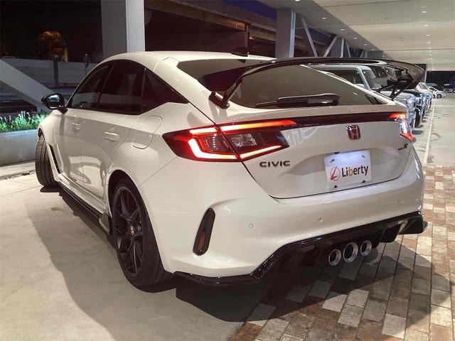 HONDA CIVIC TYPE R