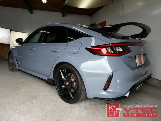 HONDA CIVIC TYPE R RACING BLACK PACKAGE