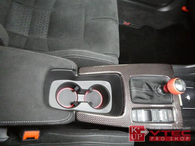 HONDA CIVIC TYPE R RACING BLACK PACKAGE