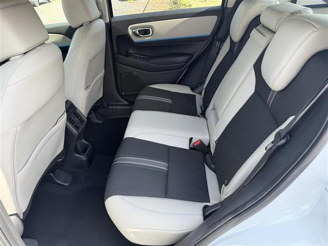 HONDA VEZEL E:HEV Z PLAY PACKAGE