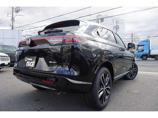 HONDA VEZEL E:HEV Z PLAY PACKAGE