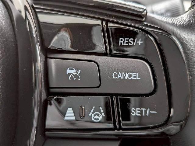 HONDA VEZEL E:HEV Z PLAY PACKAGE