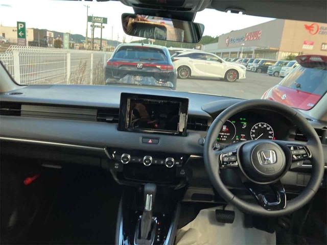 HONDA VEZEL E:HEV Z