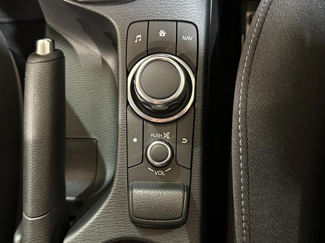 MAZDA DEMIO 13S