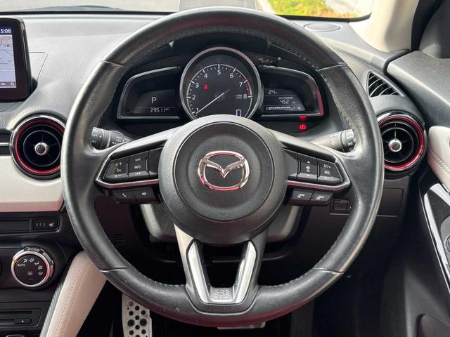 MAZDA DEMIO 13S