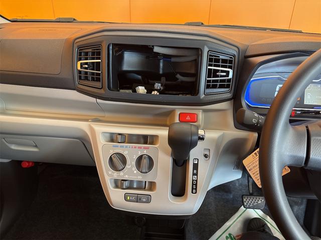 DAIHATSU MIRA E:S X SA III