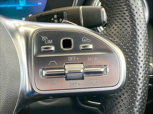 MERCEDES BENZ C-CLASS C220D AVANTGARDE AMG LINE