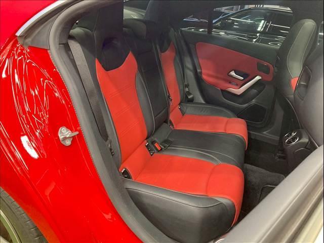 MERCEDES BENZ CLA-CLASS CLA200D AMG LEATHER EXCLUSIVE PACKAGE