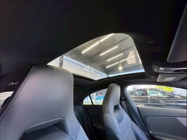 MERCEDES BENZ CLA-CLASS CLA200D AMG LEATHER EXCLUSIVE PACKAGE