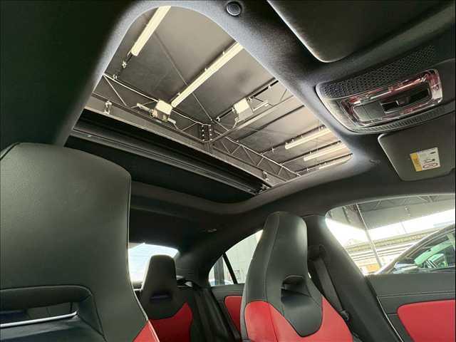 MERCEDES BENZ CLA-CLASS CLA200D AMG LEATHER EXCLUSIVE PACKAGE