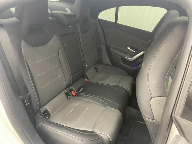 MERCEDES BENZ CLA-CLASS CLA200D AMG LINE