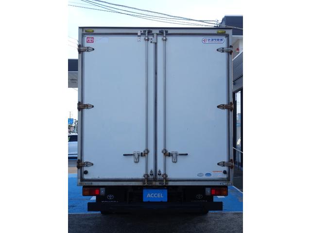 TOYOTA DYNA TRUCK
