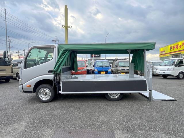 TOYOTA DYNA TRUCK