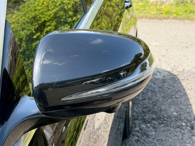 MERCEDES BENZ E-CLASS E200 4MATIC AVANTGARDE