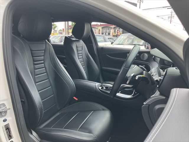 MERCEDES BENZ E-CLASS E220D AVANTGARDE SPORT