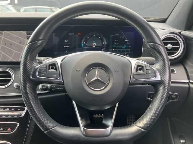 MERCEDES BENZ E-CLASS E220D AVANTGARDE SPORT