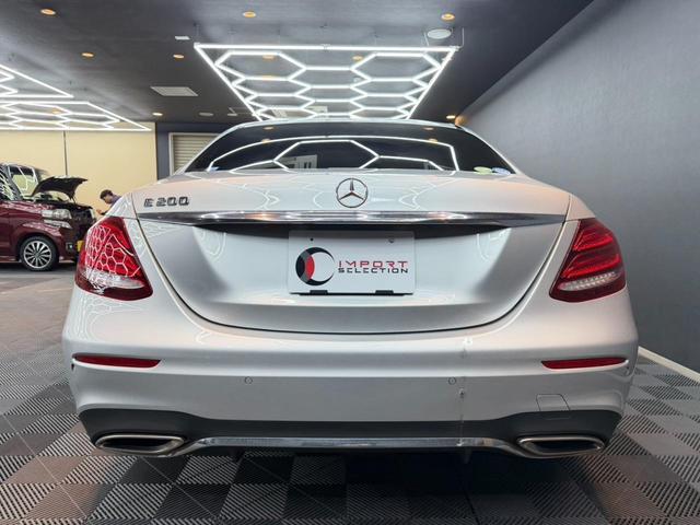 MERCEDES BENZ E-CLASS E200 AVANTGARDE SPORT