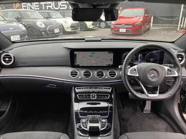 MERCEDES BENZ E-CLASS E200 AVANTGARDE SPORT