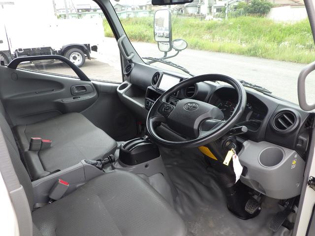 TOYOTA DYNA TRUCK