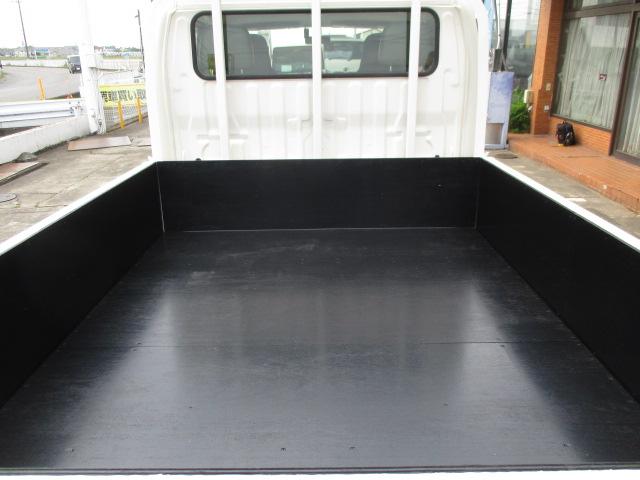 TOYOTA DYNA TRUCK