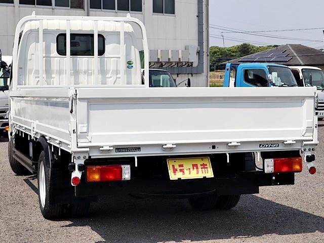 TOYOTA DYNA TRUCK
