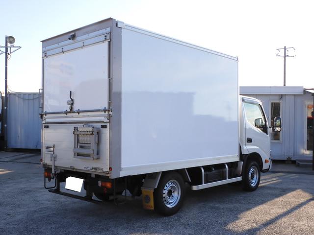 TOYOTA DYNA TRUCK