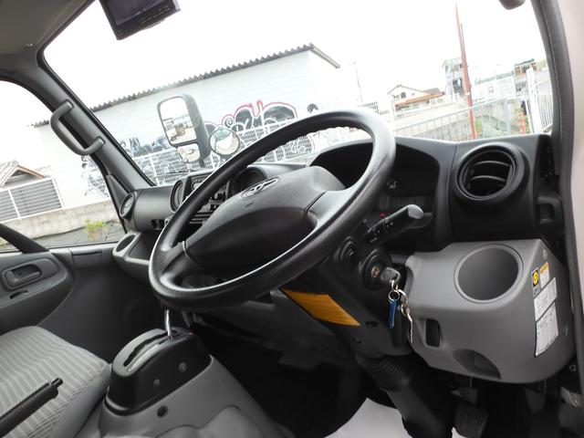 TOYOTA DYNA TRUCK