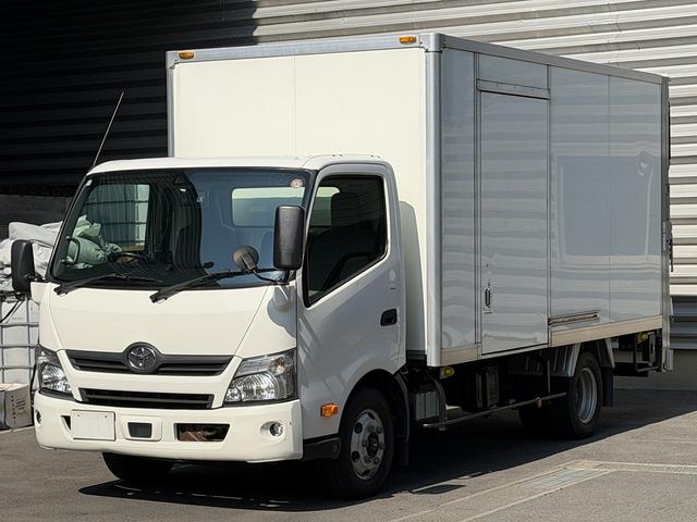 TOYOTA DYNA TRUCK