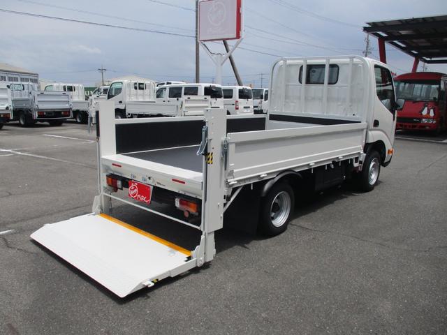 TOYOTA DYNA TRUCK