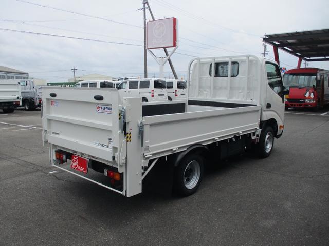 TOYOTA DYNA TRUCK